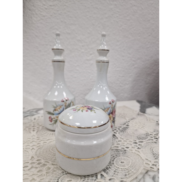 Juego tocador dorado