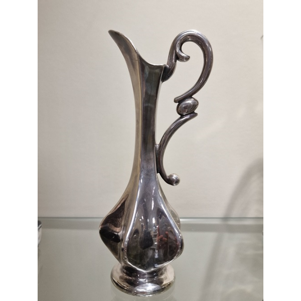 Jarra de plata de ley