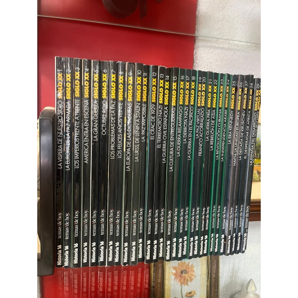 Colección siglo XX HISTORIA UNIVERSAL