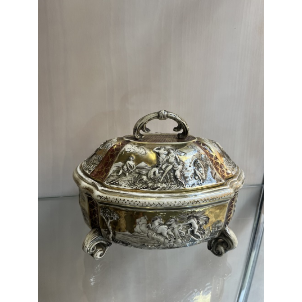 Porcelana Capodimonte