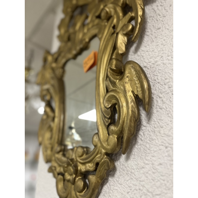 Espejo dorado de madera