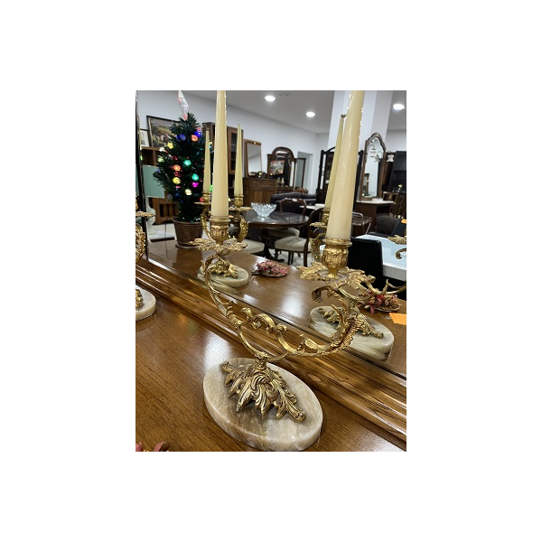 Pareja candelabros