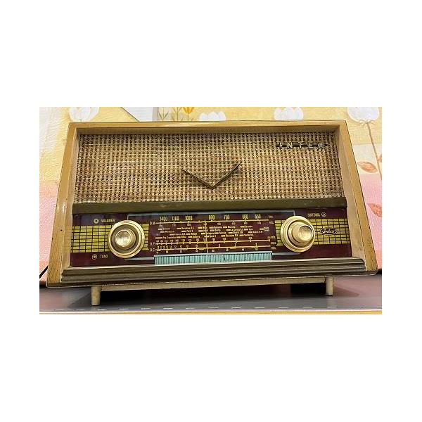 Radio decorativa